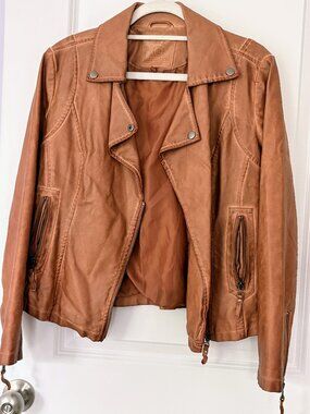 Max Studio Leather Moto Jacket – Brown Cognac – Women’s M – Soft Leather